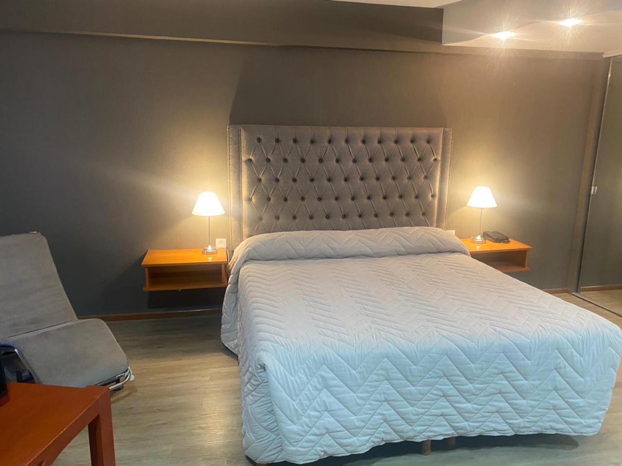 Hotel Howard Johnson Rosario Luaran gambar